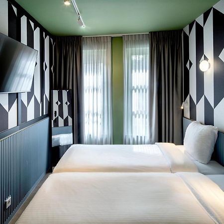 Tourist Inn Hotel Amsterdam Luaran gambar