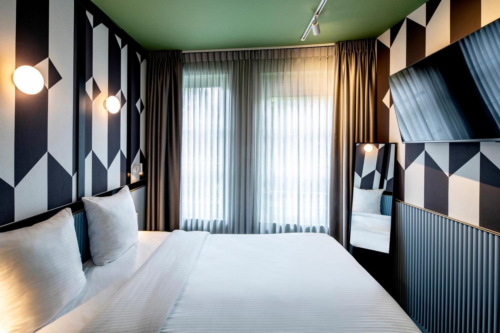 Tourist Inn Hotel Amsterdam Luaran gambar
