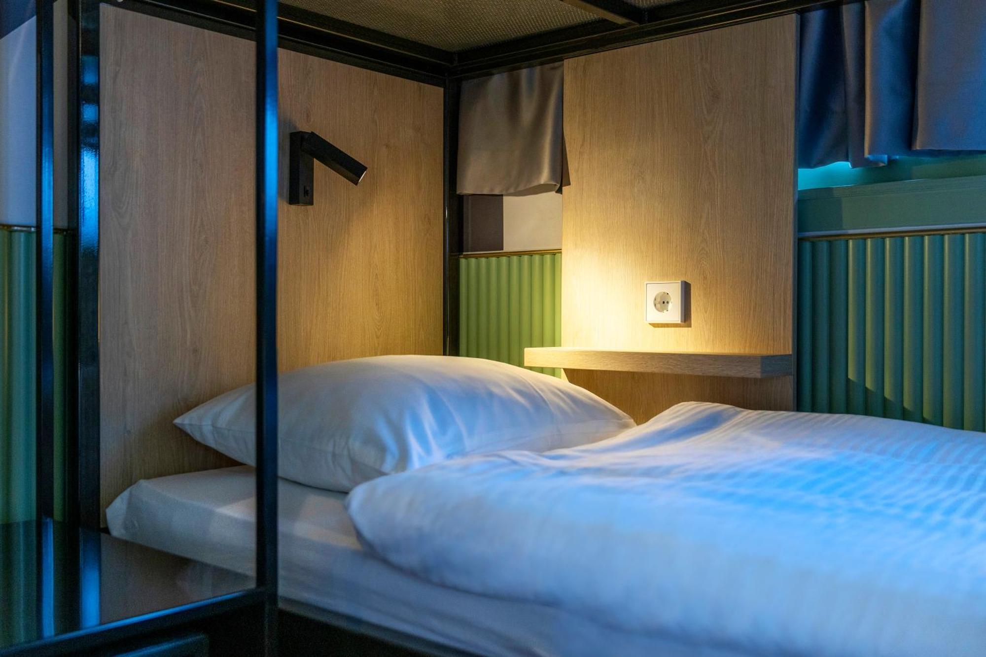 Tourist Inn Hotel Amsterdam Luaran gambar
