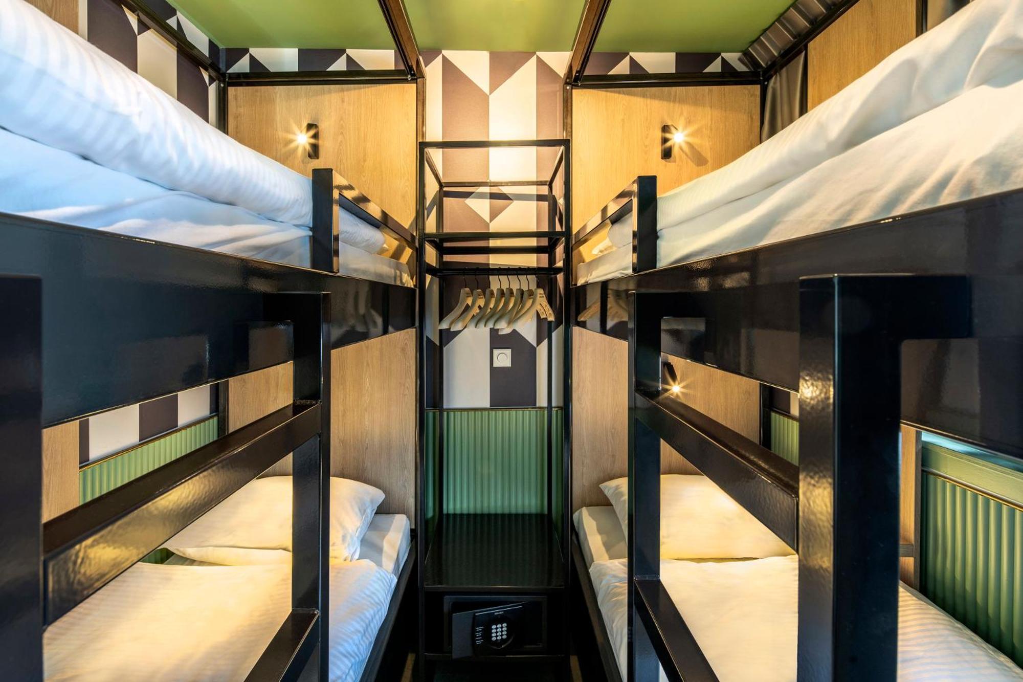 Tourist Inn Hotel Amsterdam Luaran gambar
