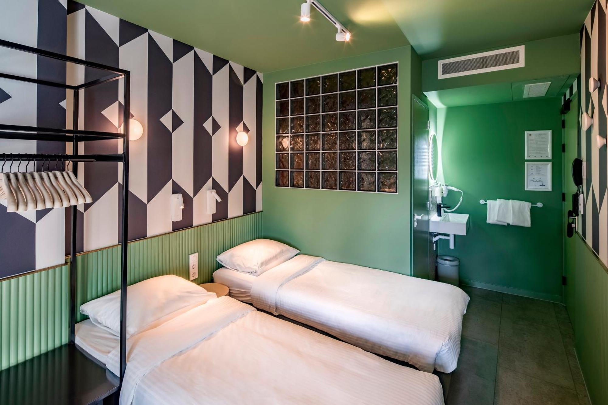 Tourist Inn Hotel Amsterdam Luaran gambar