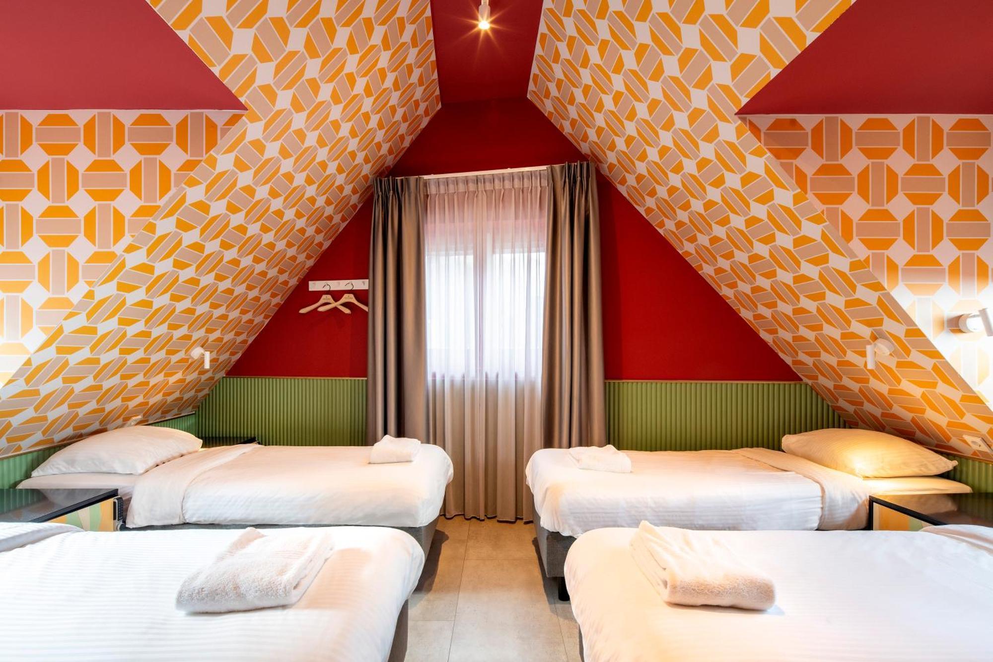 Tourist Inn Hotel Amsterdam Luaran gambar