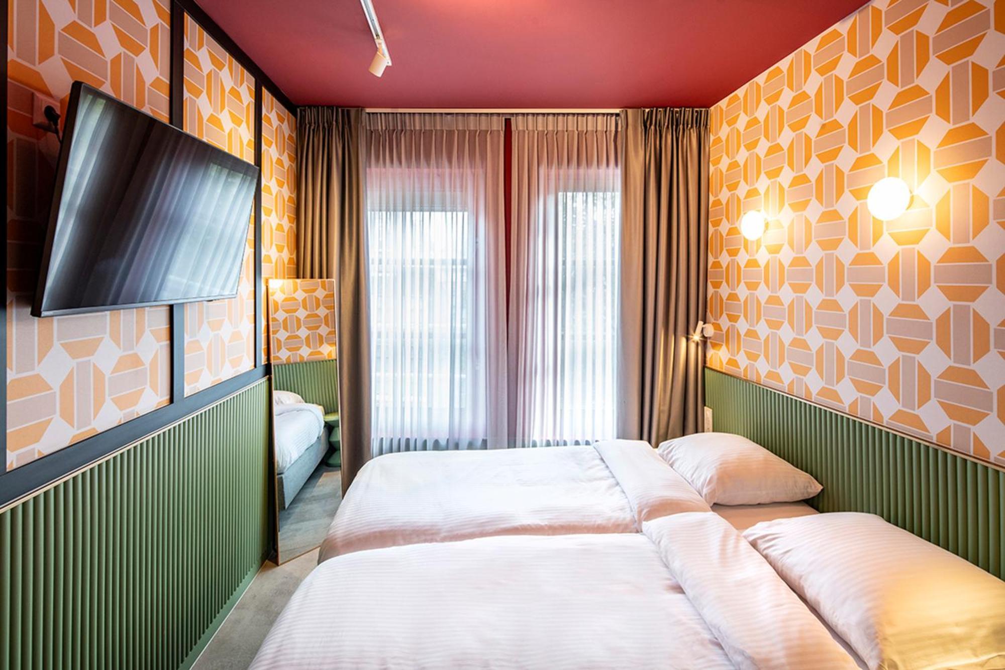 Tourist Inn Hotel Amsterdam Luaran gambar