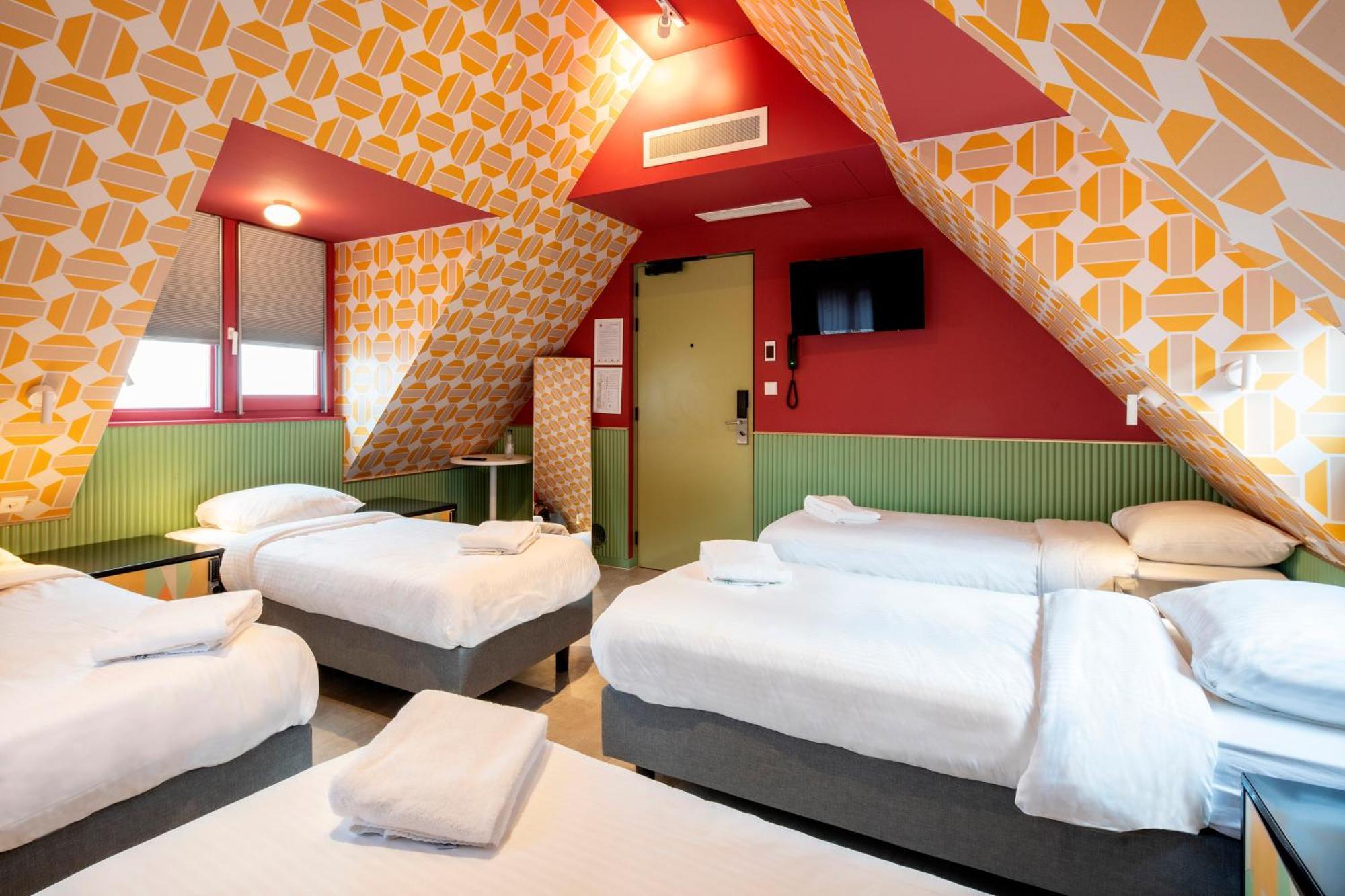 Tourist Inn Hotel Amsterdam Luaran gambar